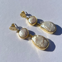 Load image into Gallery viewer, Freshwater Pearl Statement Drop Earrings