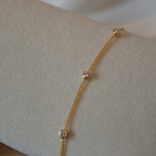 Load image into Gallery viewer, Yellow Gold Vermeil 'By The Yard' bracelet