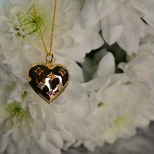 Load image into Gallery viewer, Multi Shade Heart Necklace