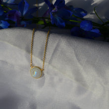 Load image into Gallery viewer, Rainbow Moonstone Bezel Cut Necklace