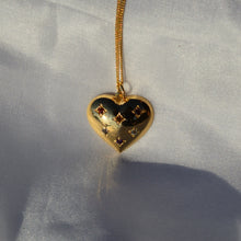 Load image into Gallery viewer, Multi Shade Heart Necklace