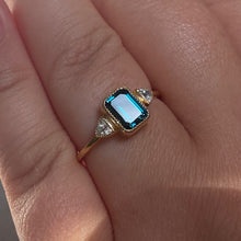 Load image into Gallery viewer, London Blue Topaz Deco Trilogy Ring